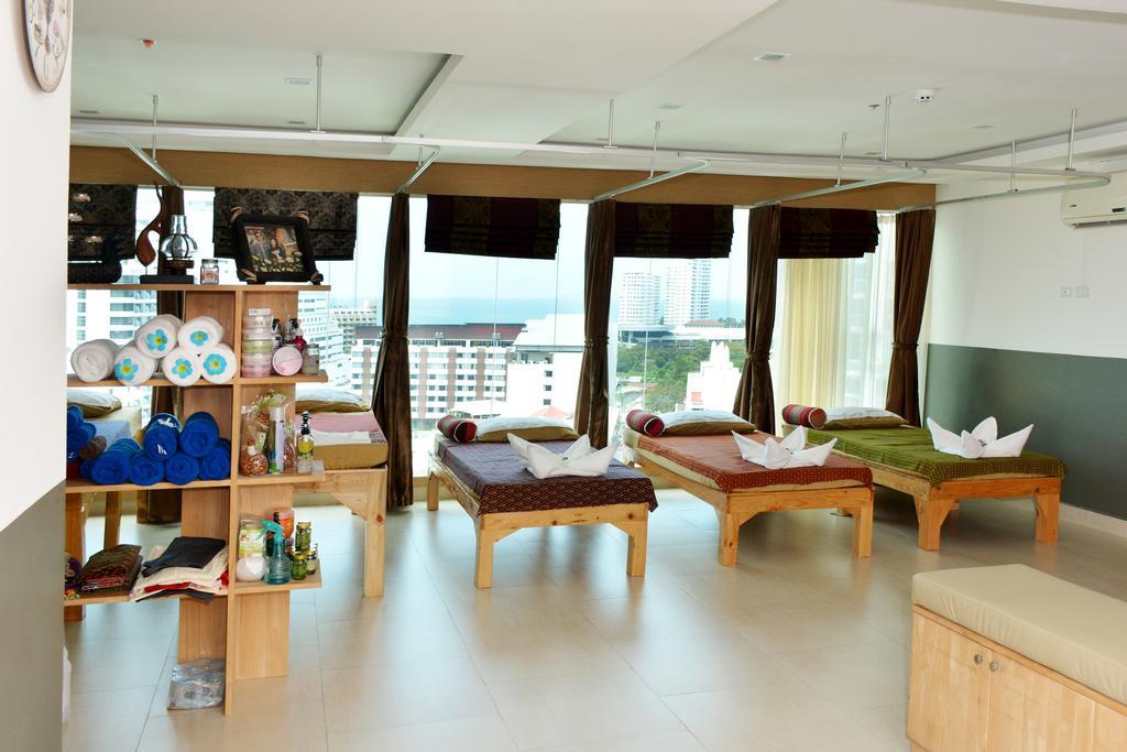 Cosy Beach View Condominium Паттая Екстер'єр фото